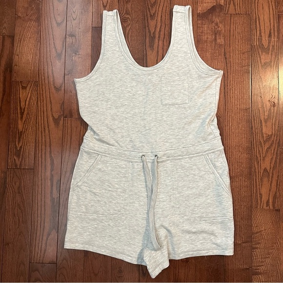 NWOT Thread and Supply Tamia Romper - Picture 2 of 9